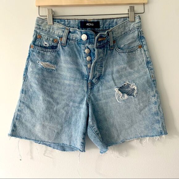Aero 90's High Rise Cut Off Distressed Medium Mom Jean Wash Shorts - Picture 1 of 5